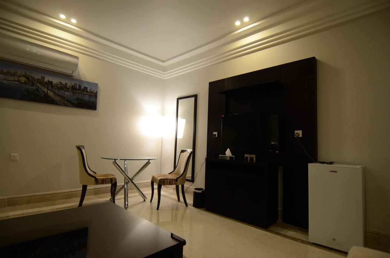 Al Joory Suites Hotel Khafji Extérieur photo