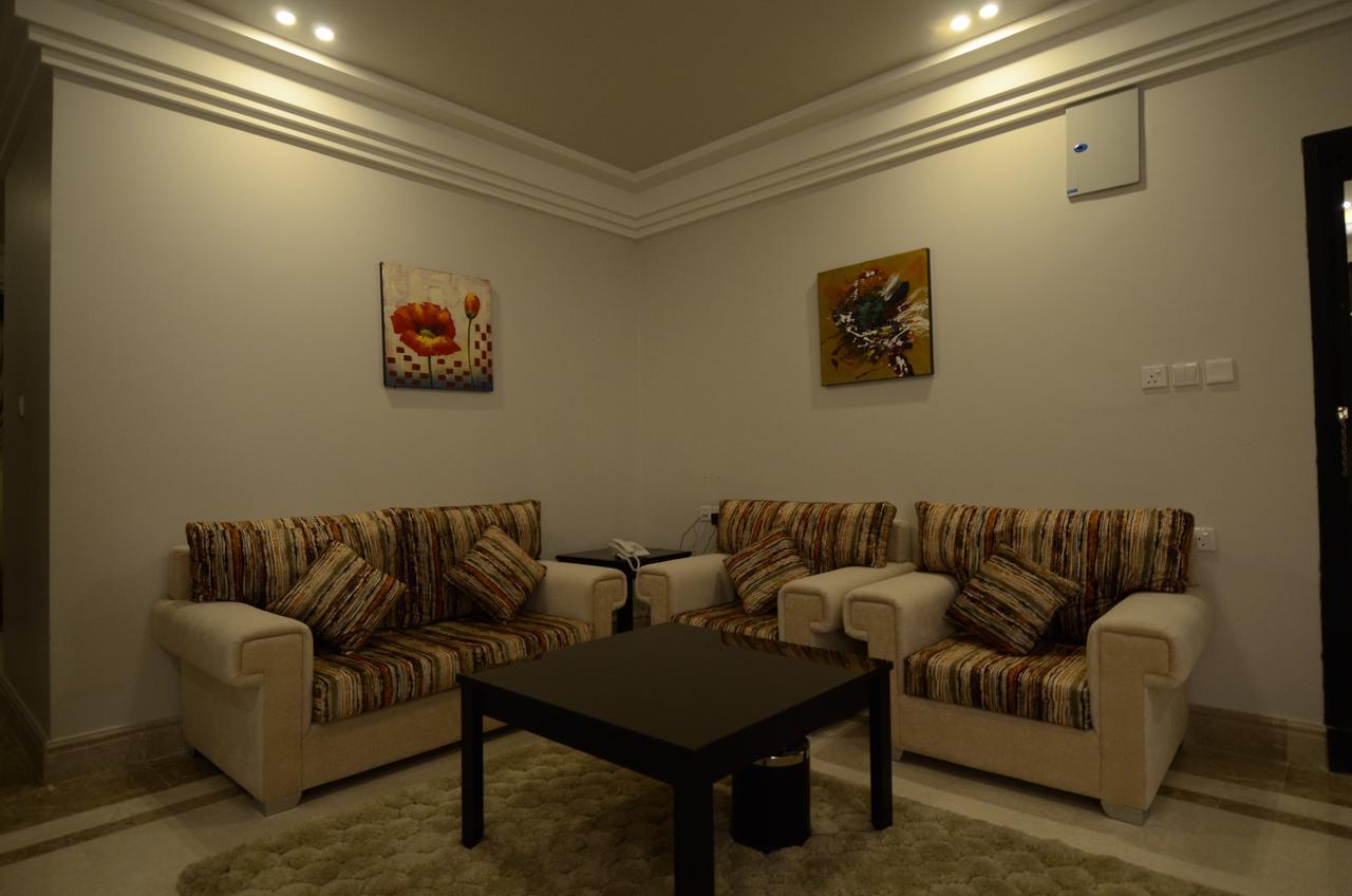 Al Joory Suites Hotel Khafji Extérieur photo